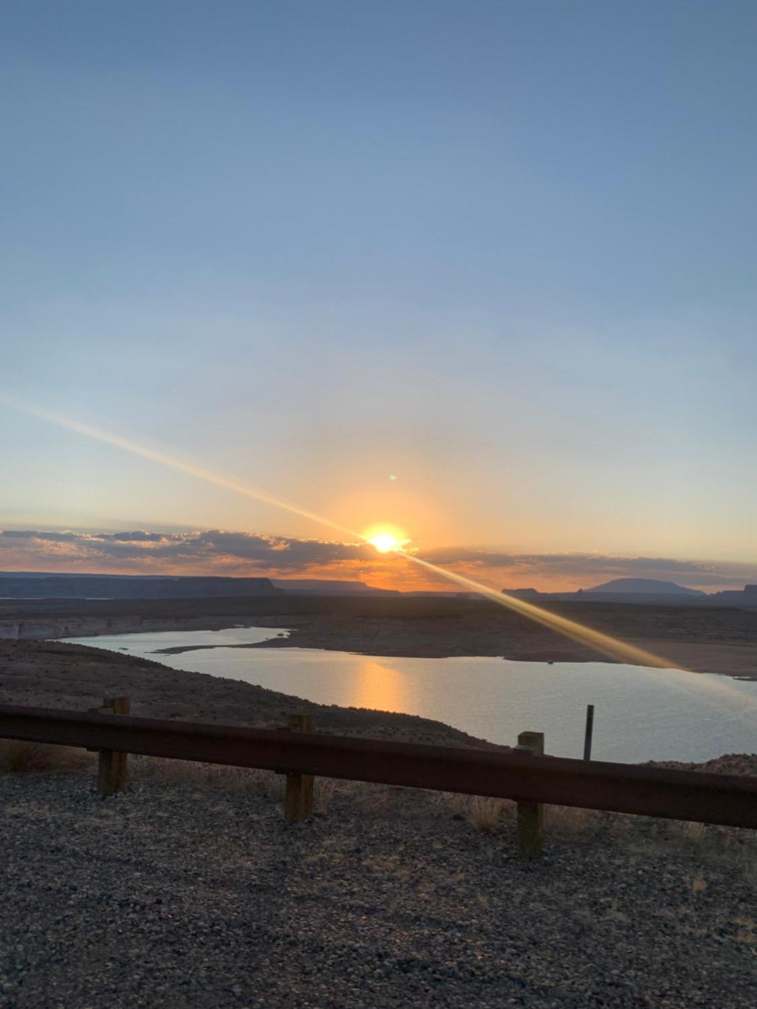 Lake Powell Sunrise Villa By Antelope Canyon Big Water Exterior foto